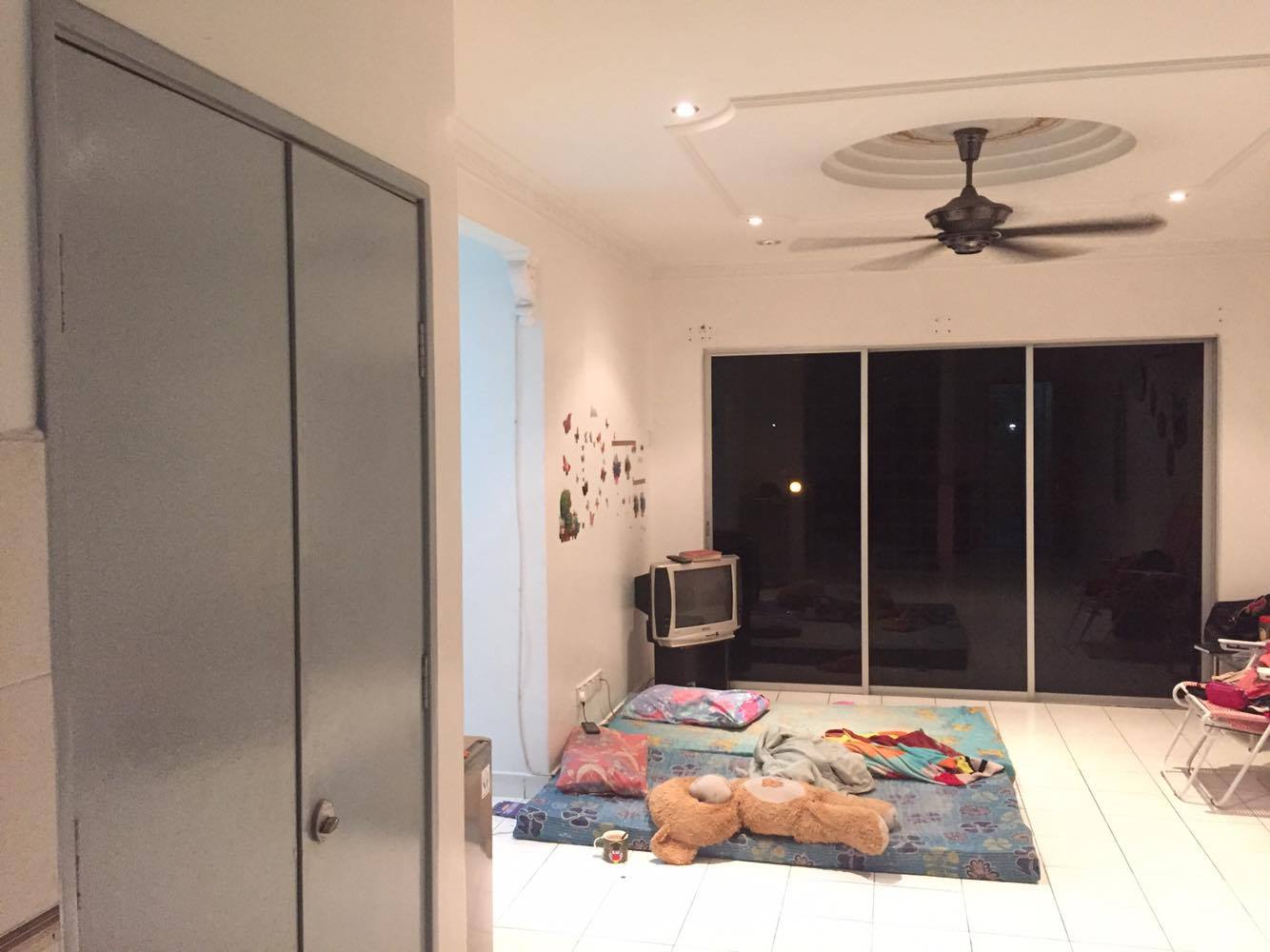 Puchong Jaya Freehold Apartment 1st floor nr LRT - photo 2