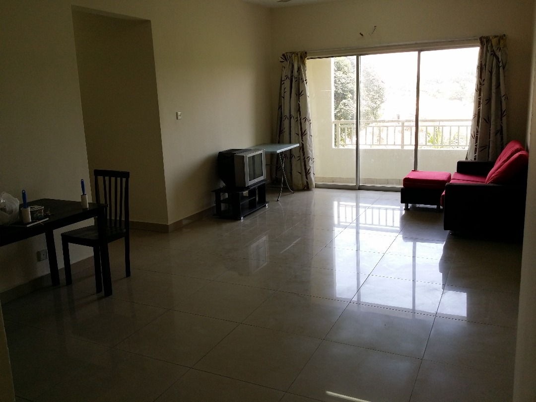 Suriamas Condo sunway pool view - photo 3