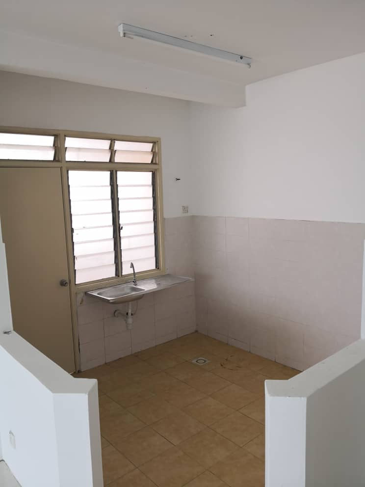 Sierra Residency bandar kinrara puchong 1008sf - photo 8