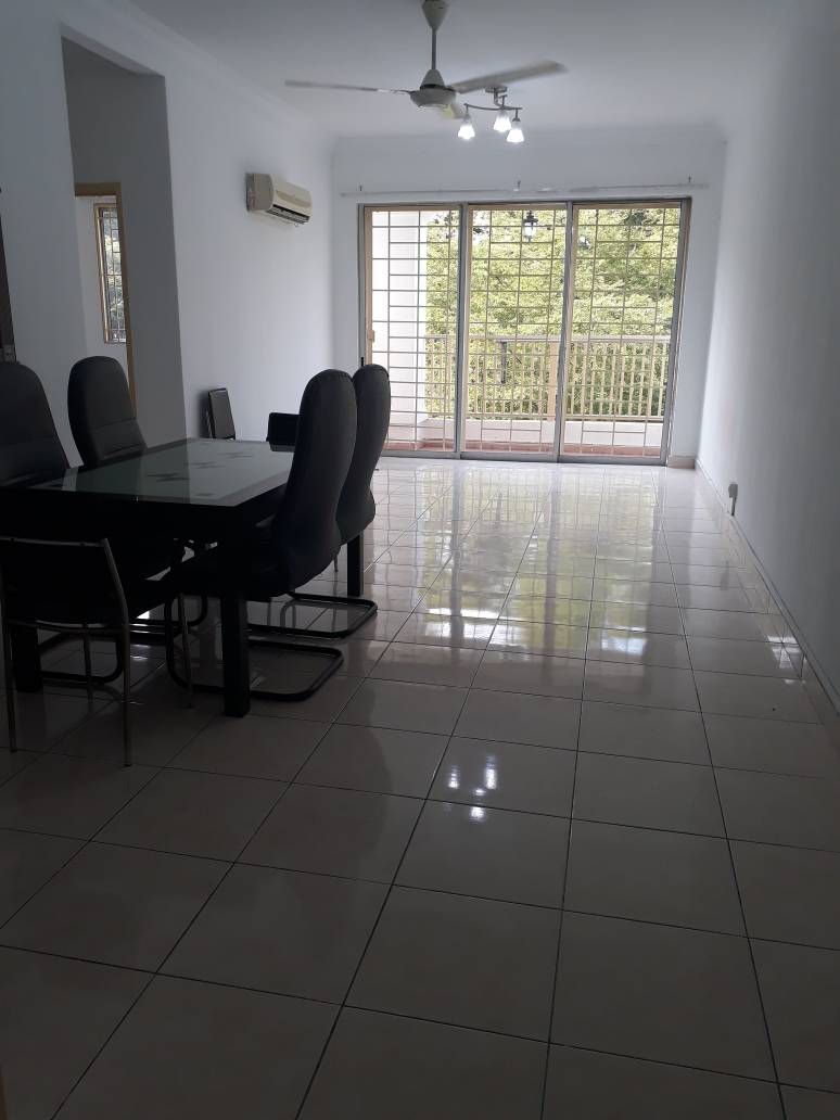 Koi tropika condo puchong, middle flr basement CP - photo 3