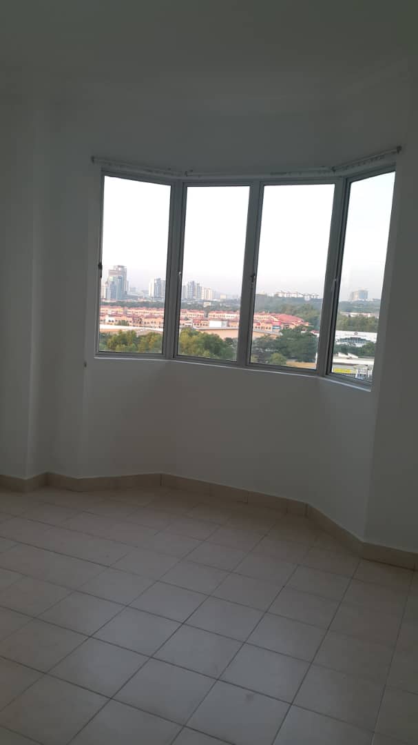 Koi tropika condo puchong, middle flr basement CP - photo 6