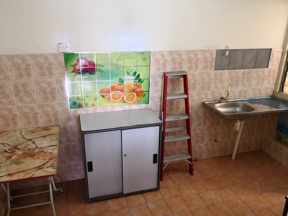 Saraka Apartment puchong Basic 900sf - photo 5