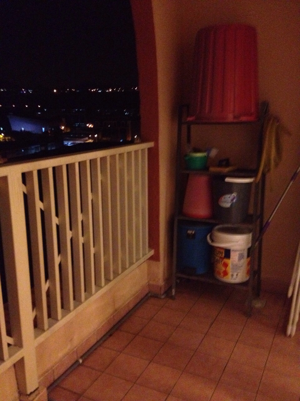 Koi tropika condo puchong, middle flr basement CP - photo 4
