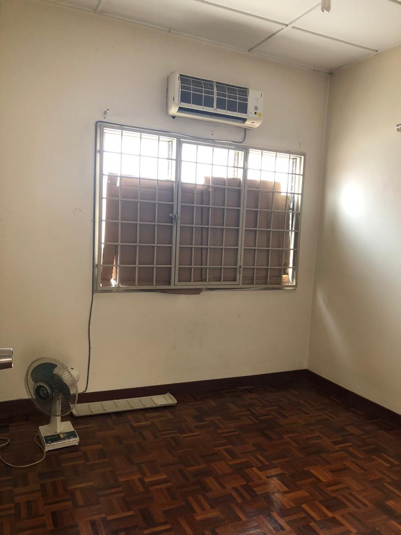 2sty Puchong Utama 9, extended, renovated, south - photo 3