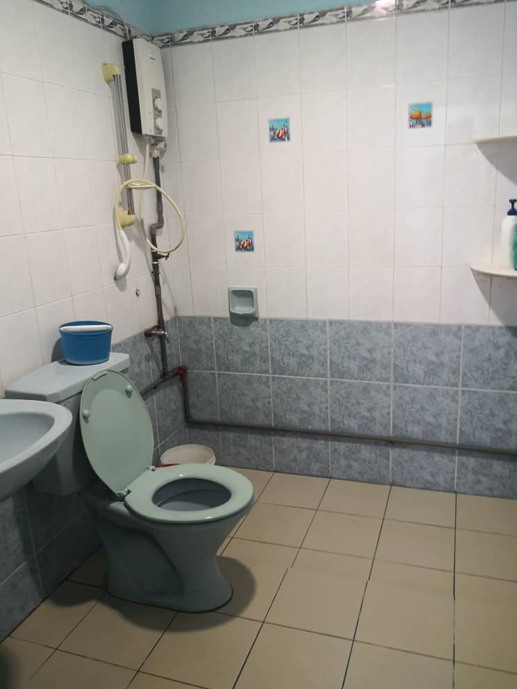 Impian Heights condo 1130sf 3r2b middle floor, - photo 8
