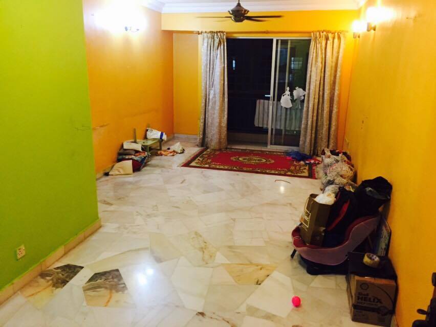 Vista lavender apt, bumi unit kitchen cabinet - photo 2