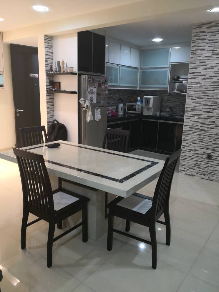 Koi kinrara condo, 1405sf, renovated unit - photo 4
