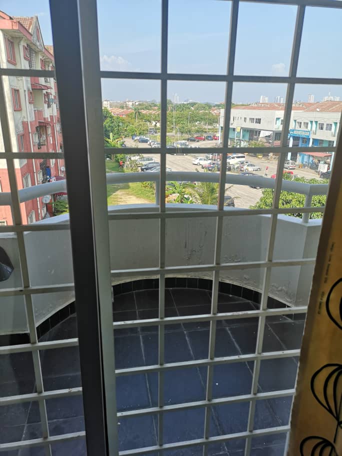 Kekwa Apartment, Taman Putra Perdana - photo 6
