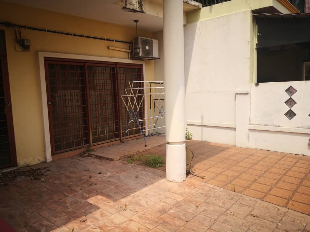2 storey, taman Puchong Prima - photo 6