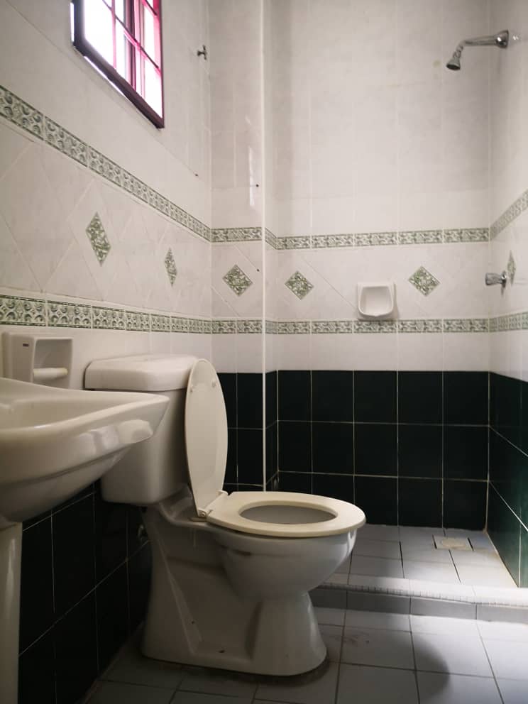 2 storey, taman Puchong Prima - photo 8