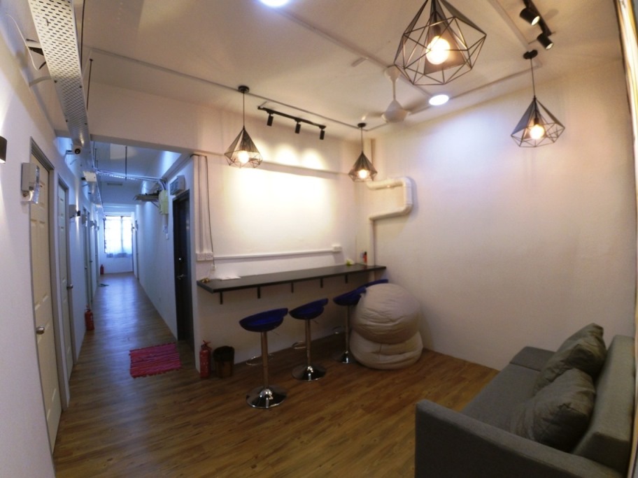 Bandar puteri Puchong Room, 1min walk LRT - photo 3