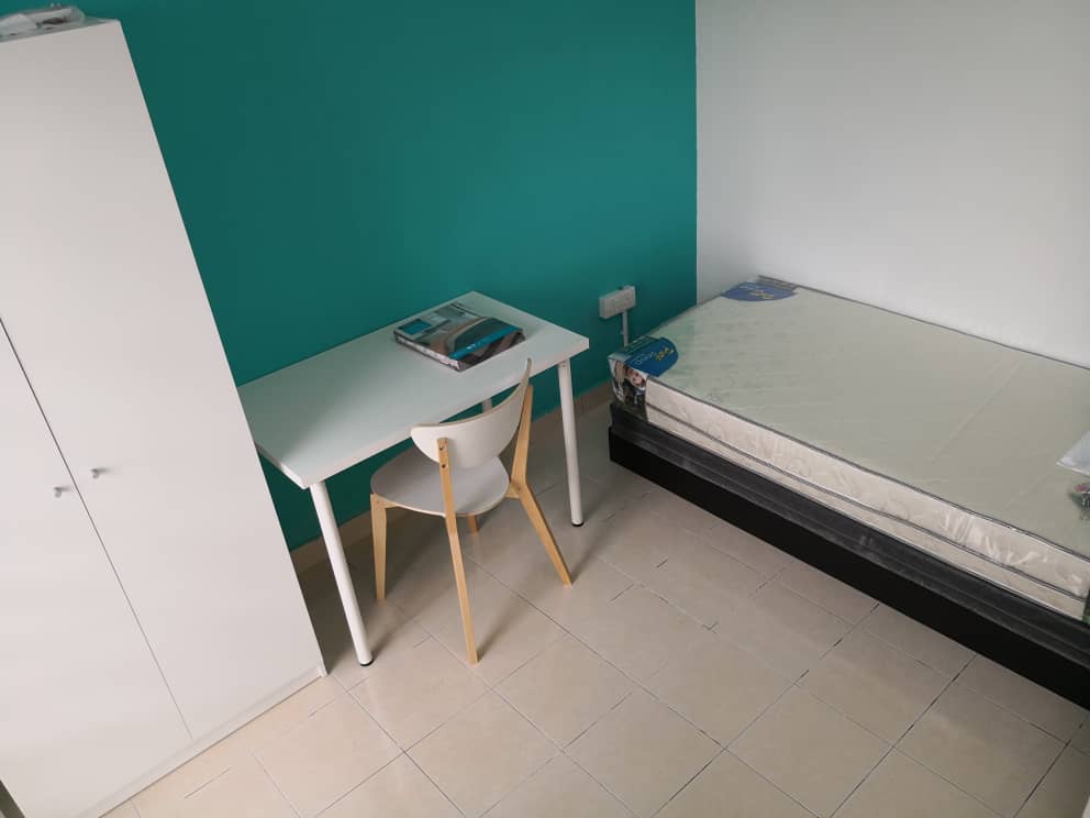 Bandar Puchong Jaya Room, Puchong LRT - photo 5