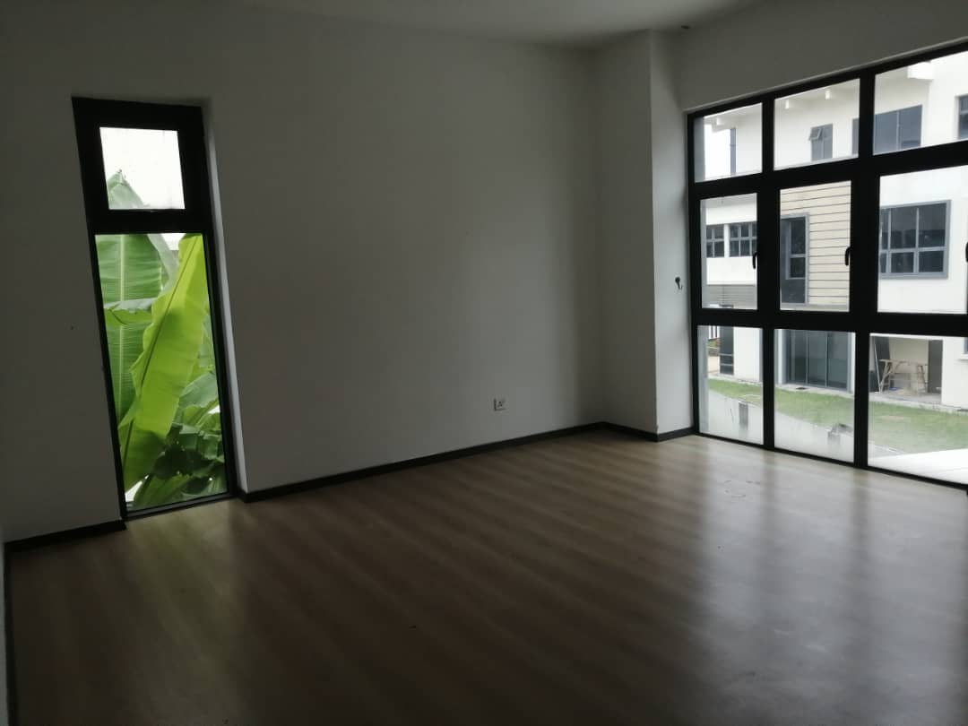 EXCLUSIVE BUNGALOW FOR SALE AT SEKSYEN 7 - photo 9
