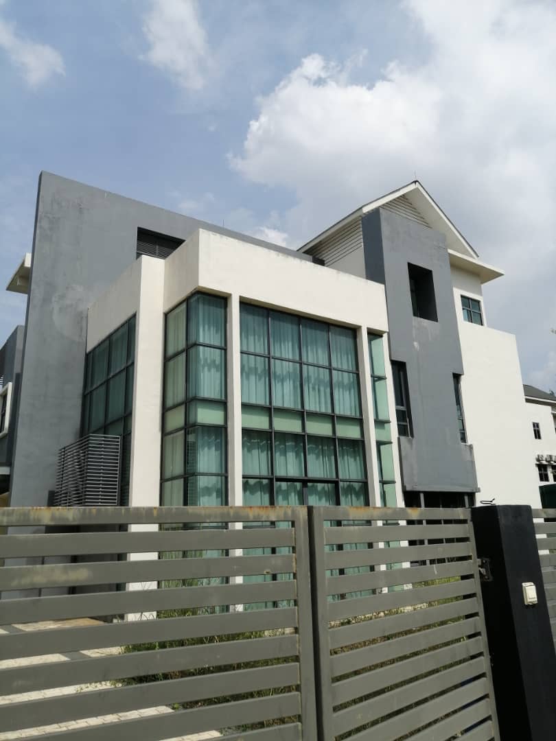 EXCLUSIVE BUNGALOW FOR SALE AT SEKSYEN 7 - photo 13