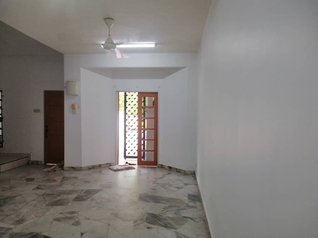 Double Storey Jalan Ampangan, Seksyen 8 Shah Alam - photo 5