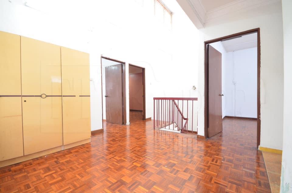 Double Storey Seksyen 11 Shah Alam - photo 5