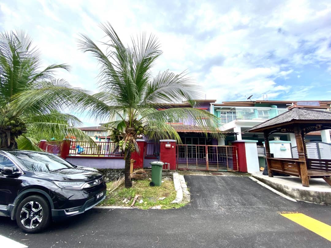 Double Storey D Punchak Putra,Bandar Seri Putra - photo 1
