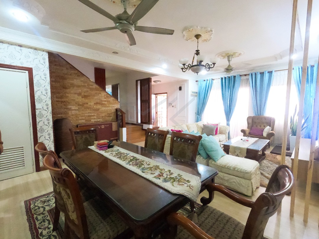 2 Storey Terrace Sunway Kayangan U9 Bukit Jelutong - photo 9