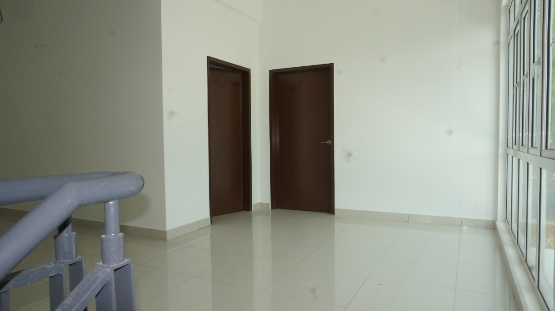 3 STOREY TERRACE SUBANG ALAM, SEKSYEN 27 SHAH ALAM - photo 5