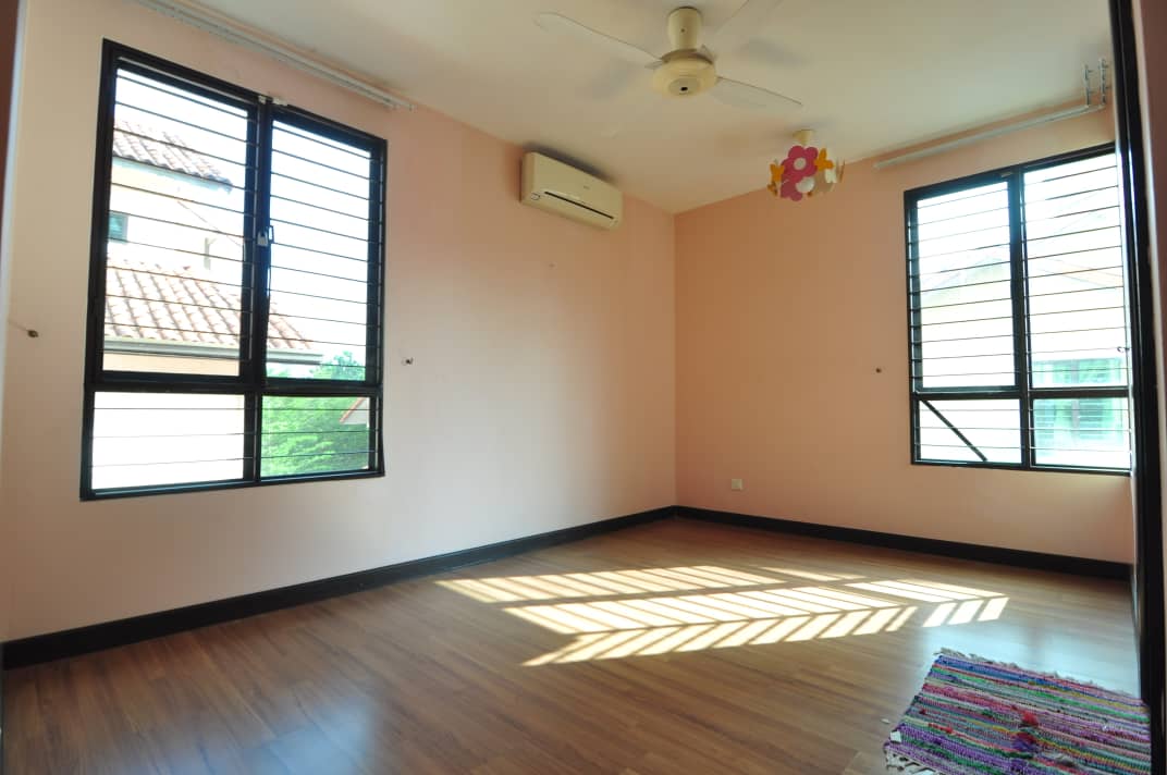 2And Half sty SEMID Impiana Country Heights Kajang - photo 7