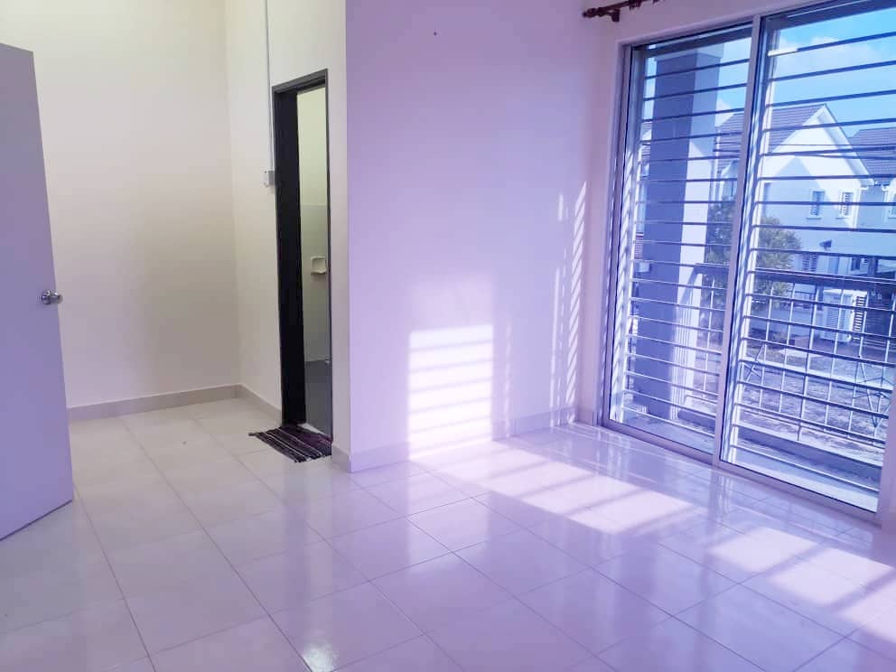 SEMI D, ALAM SURIA PUNCAK ALAM - photo 4