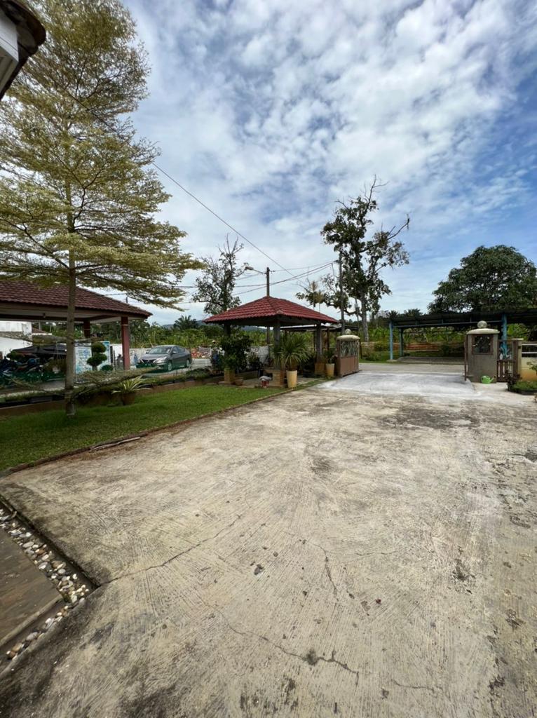 Bungalow Kampung Damai Kuang - photo 2