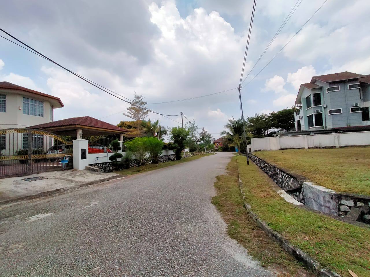 Tanah Lot Bungalow Sungai Ramal Dalam, Kajang - photo 2