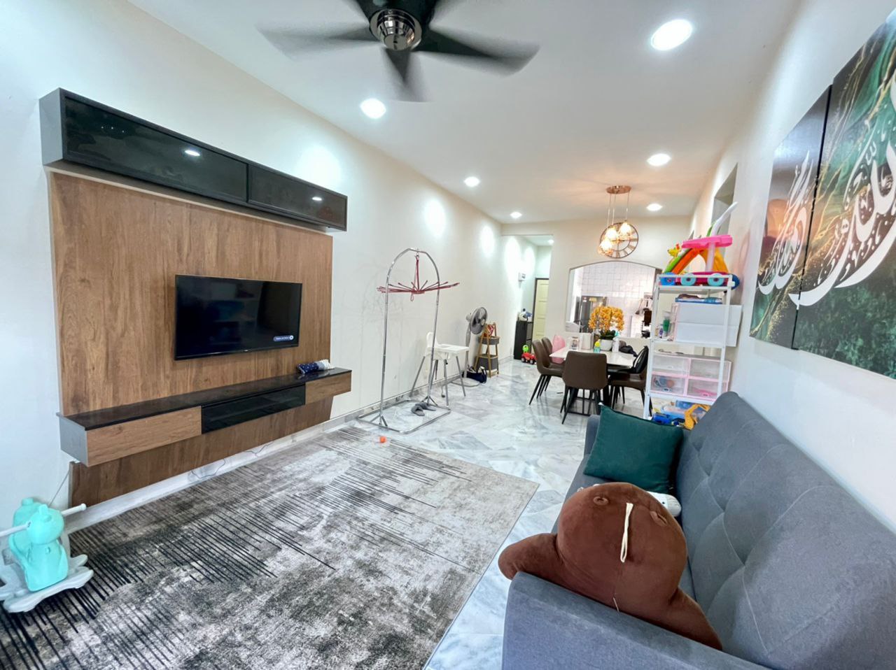 Mediterranean Apartment, Taman Sri Muda - photo 2