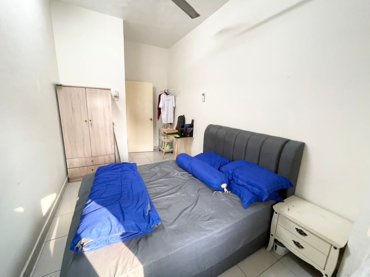 Mediterranean Apartment, Taman Sri Muda - photo 4