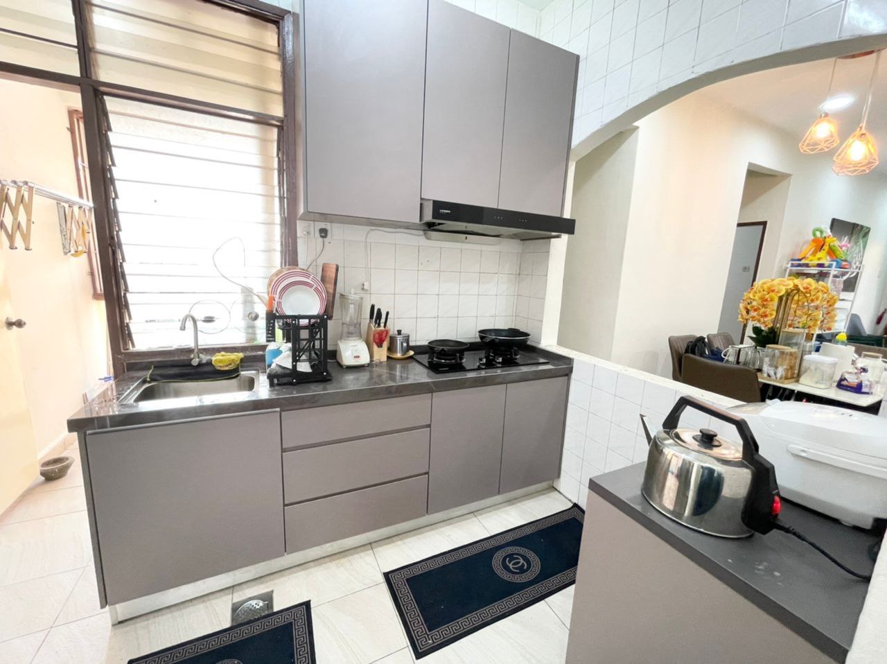 Mediterranean Apartment, Taman Sri Muda - photo 5
