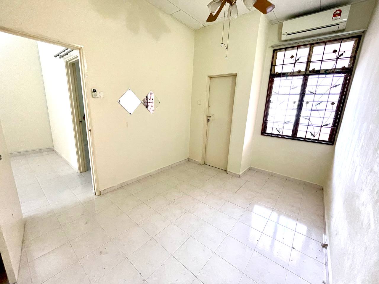 Taman Emas Dengkil - photo 12