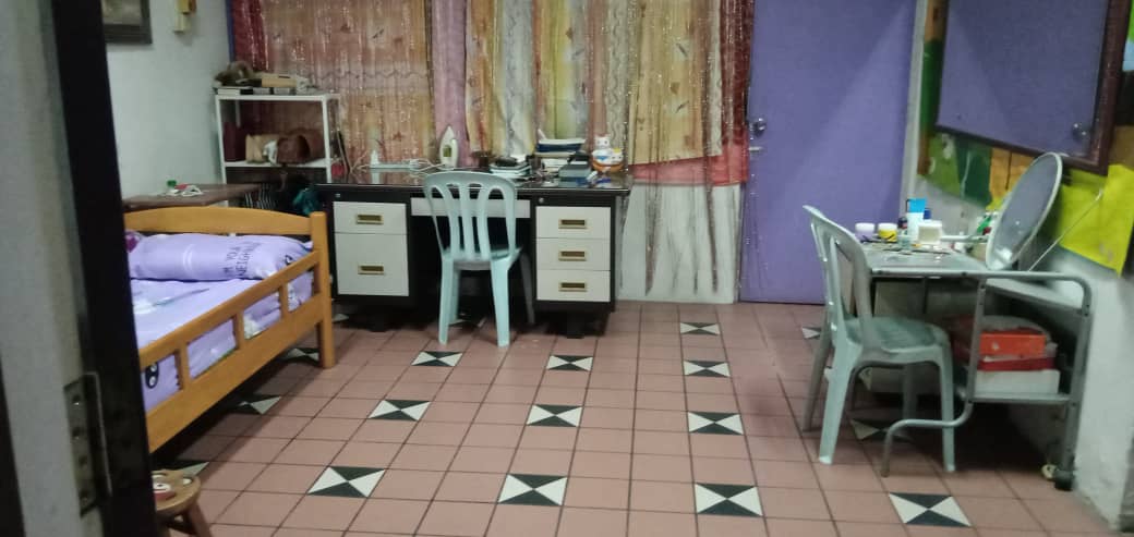 Taman Serdang Raya, Seri Kembangan Corner Lot - photo 2