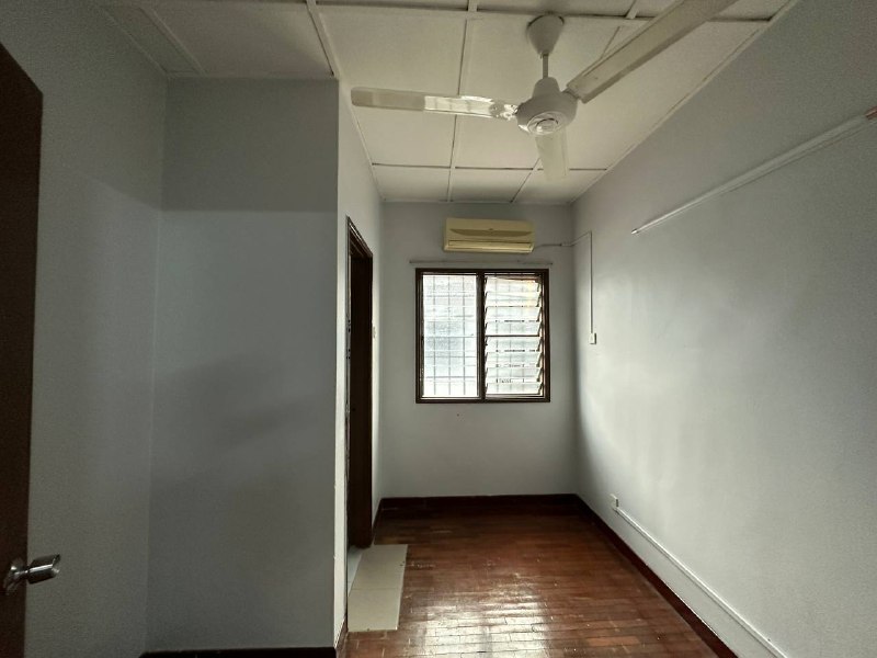 Bandar Puchong Utama, Puchong - photo 8