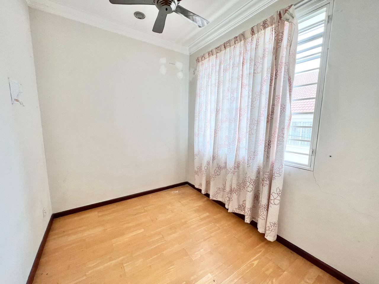 Double Storey Putra Permai Section 10 Putra Height - photo 9