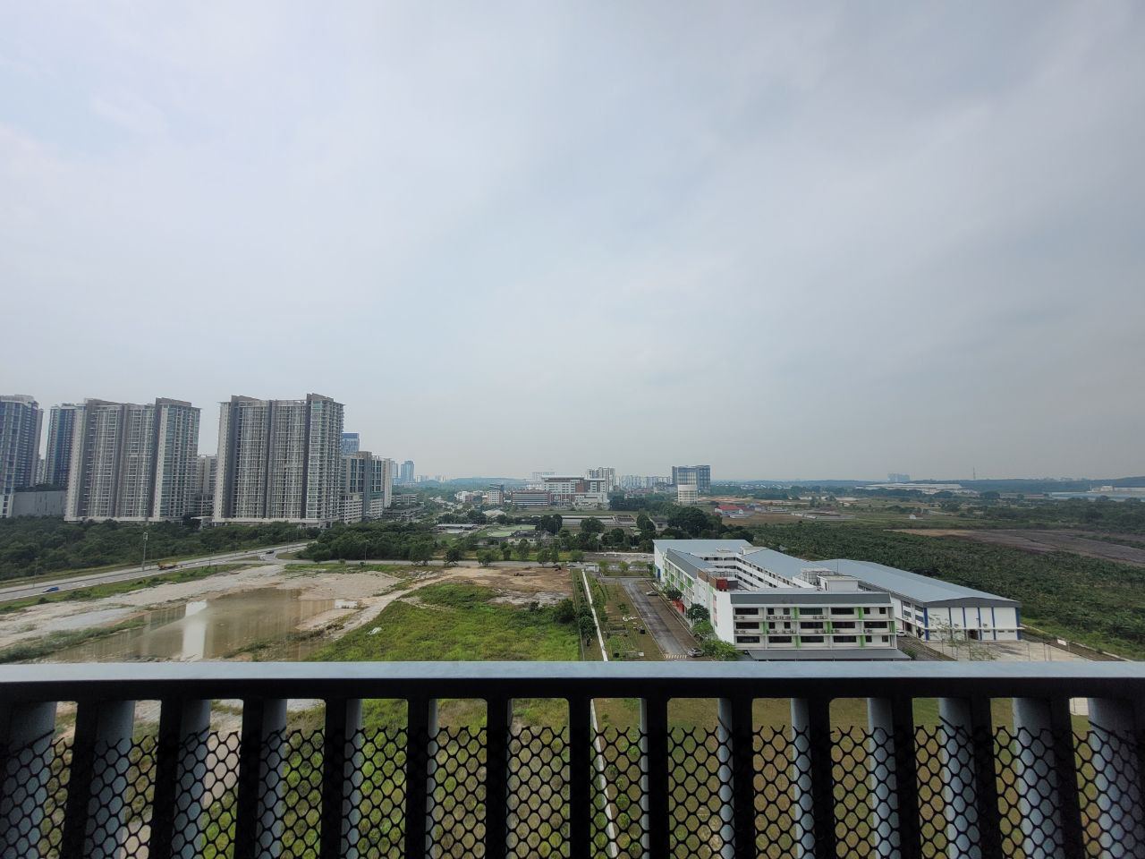 Corner Selangorku Pr1ma Lakefront Homes Cyberjaya - photo 2