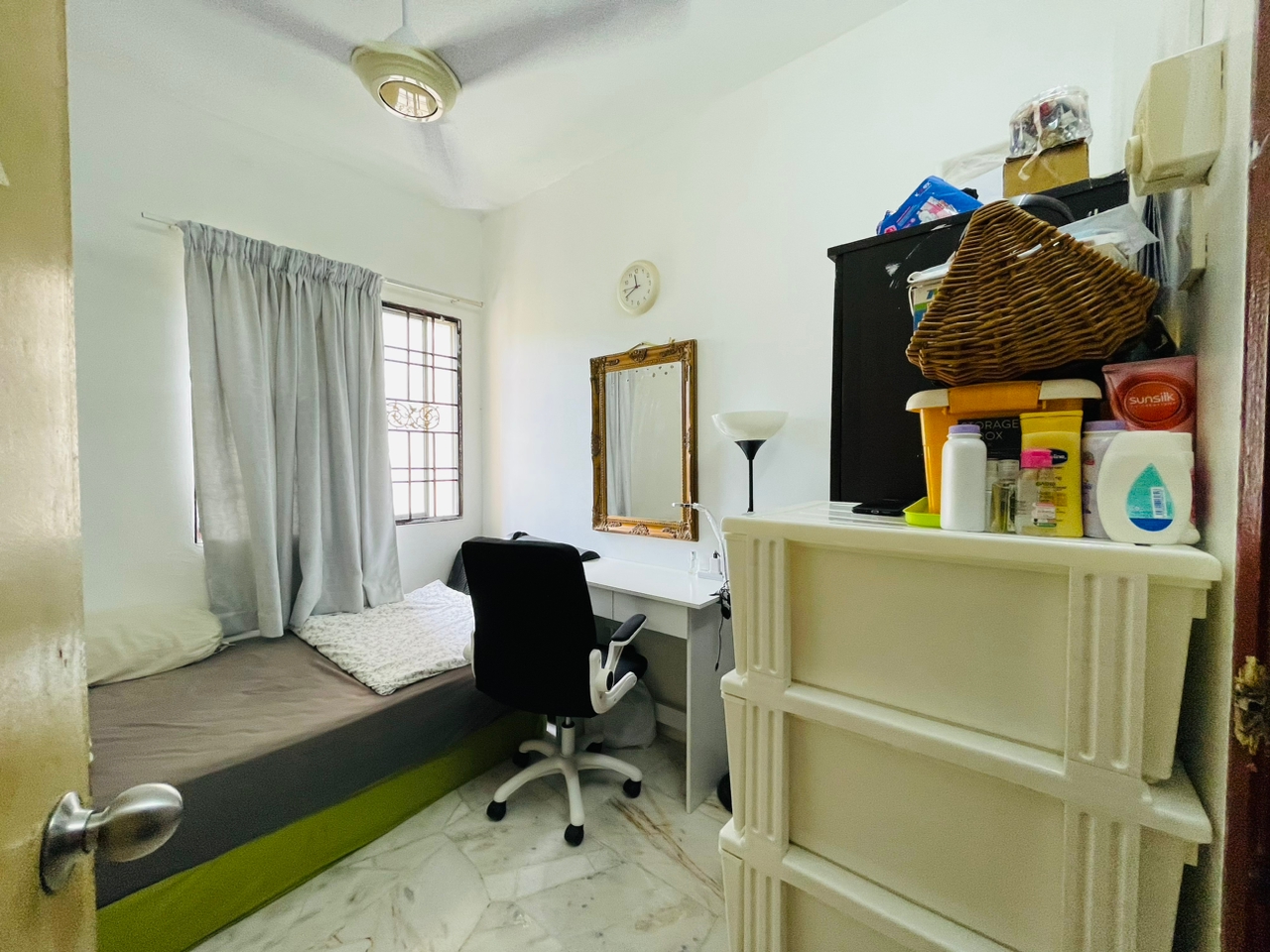 L1-Apartment Lili Mutiara Residensi Warnasari 3 - photo 6