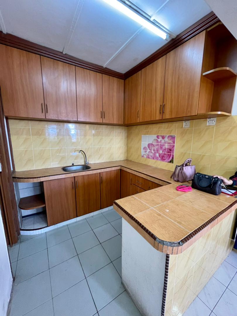L18-Pangsapuri Sri Ara, Vista Damansara PJ - photo 2
