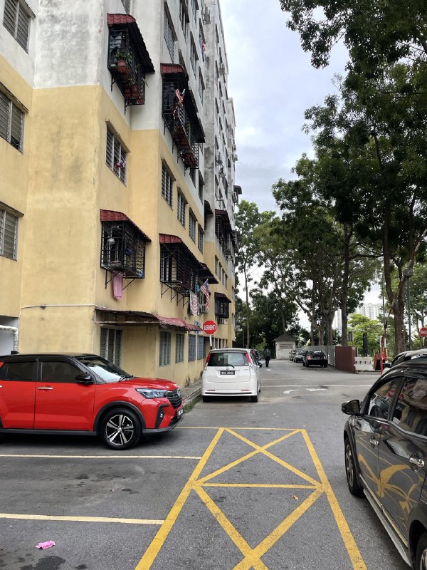 L7-Ruselia Apartment Seri Kembangan - photo 2