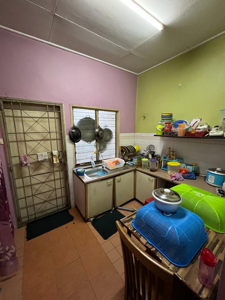 Intermediate Single Storey Bandar Baru Sg Buaya - photo 3