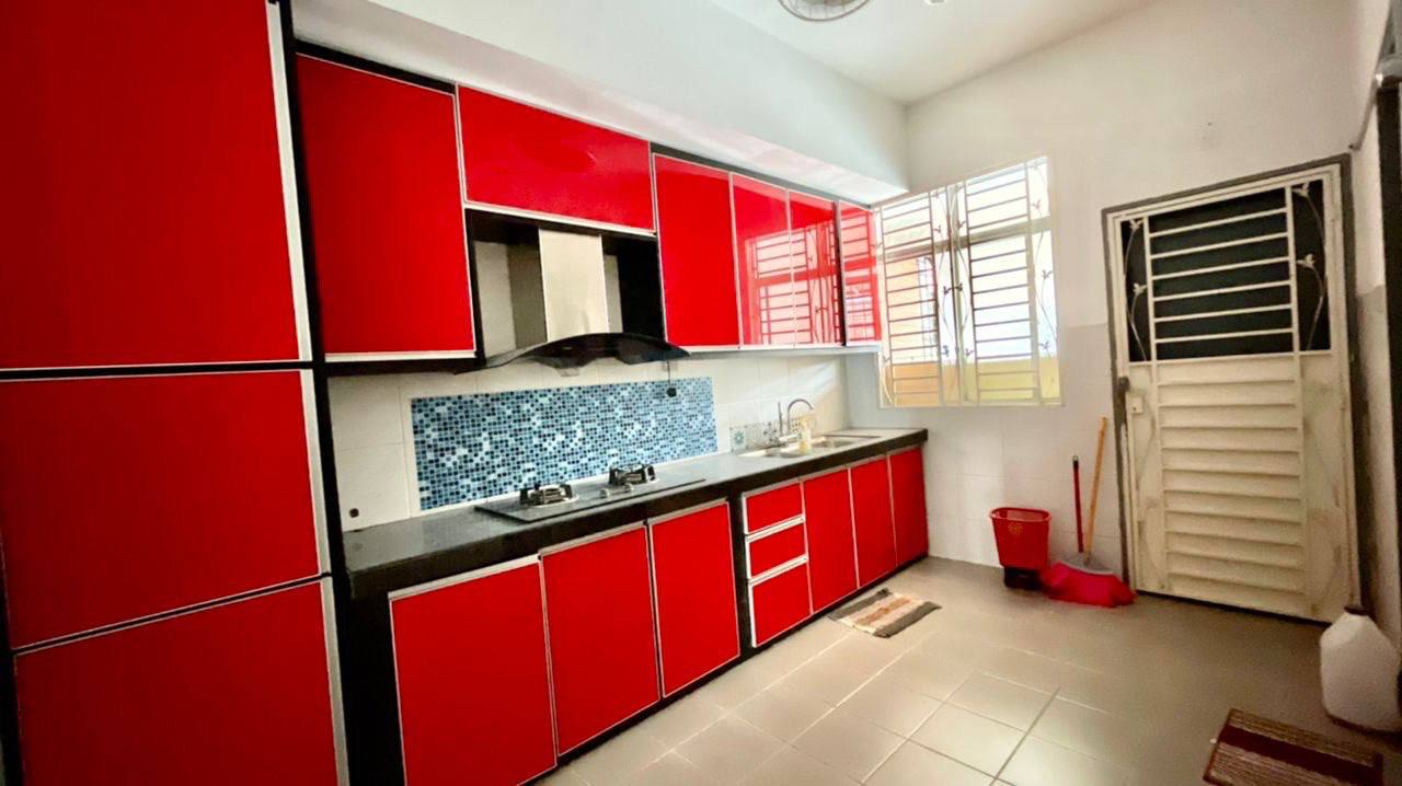 Intermediate Double Storey Sek 33 Taman Alam Indah - photo 3