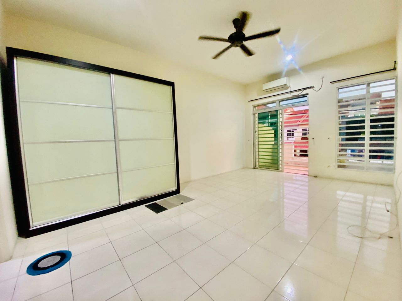 Intermediate Double Storey Lapangan Siber Botani - photo 10