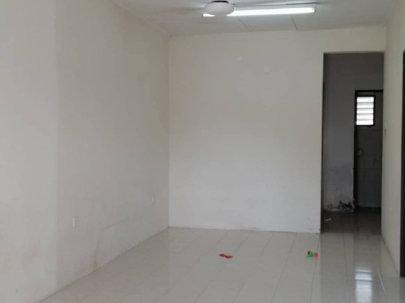 EndLot Single Storey at Tmn Klebang Putra Chemor - photo 4