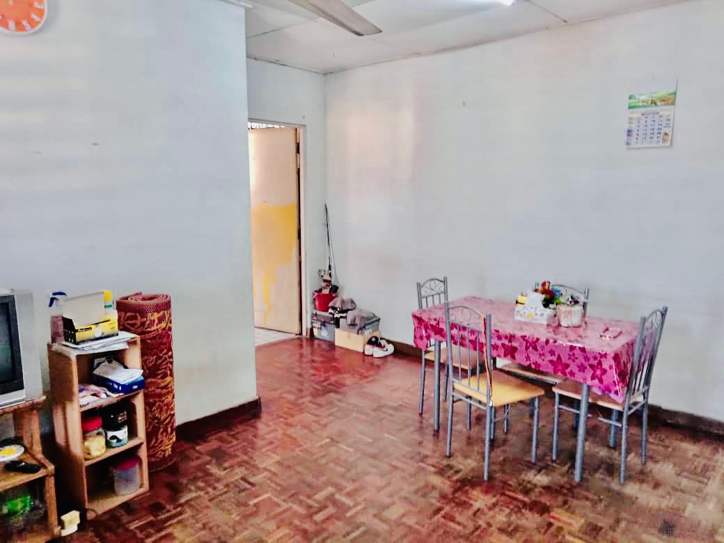 Level 4 Flat PKNS Seksyen 8 Shah Alam - photo 3