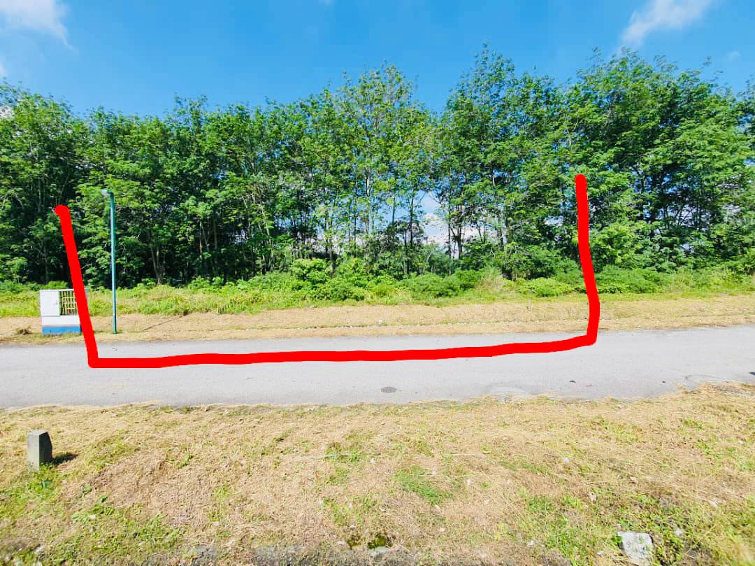 Bungalow Lot  College Height Garden Resort, Mantin - photo 4