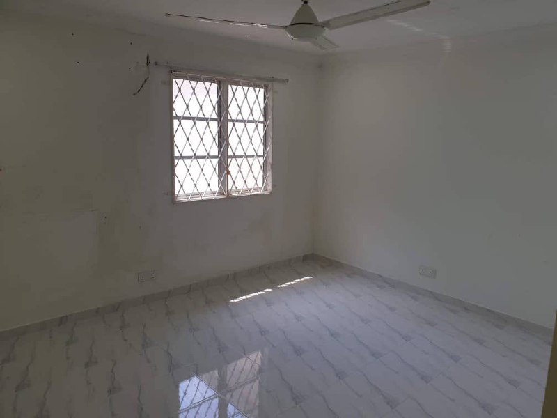 Low Cost Double Storey Seksyen 18 Shah Alam - photo 3