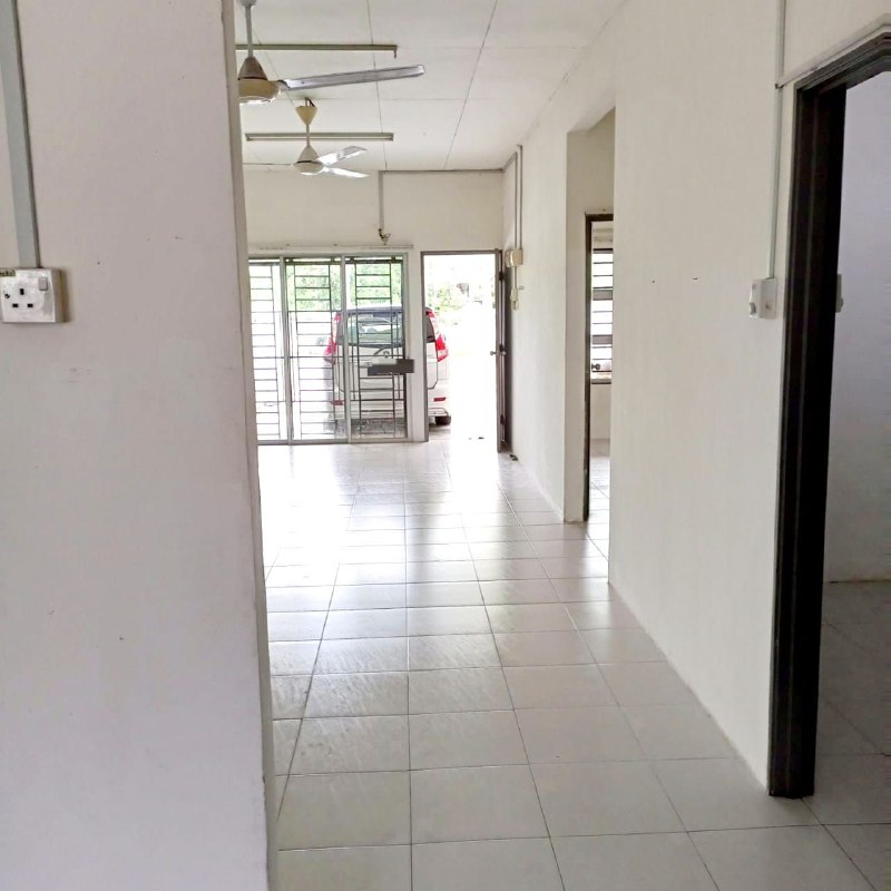 Freehold Single Storey Taman Amanah Jenjarom - photo 6