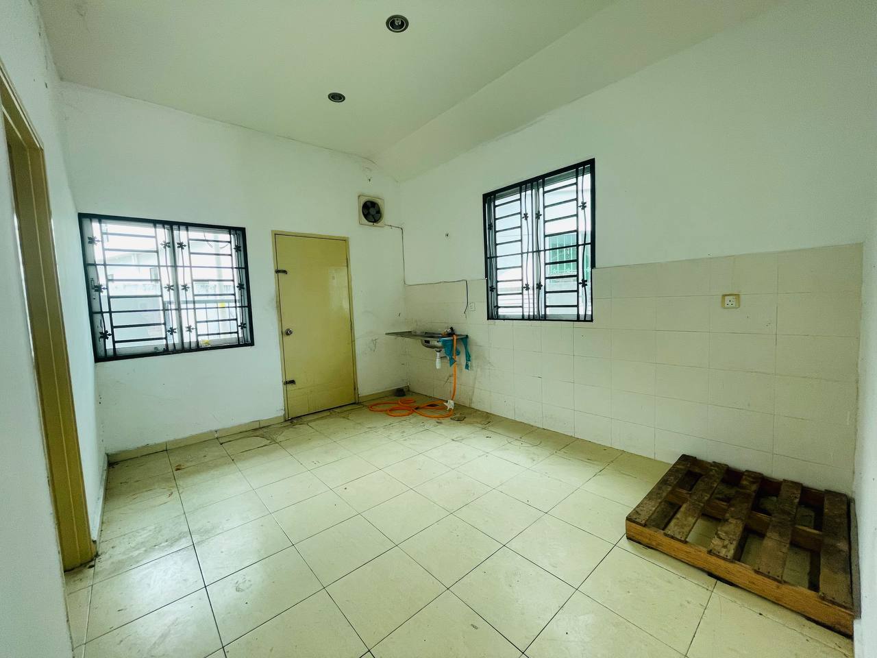 End Lot Nusari Bayu 3, Seremban, N9 - photo 10