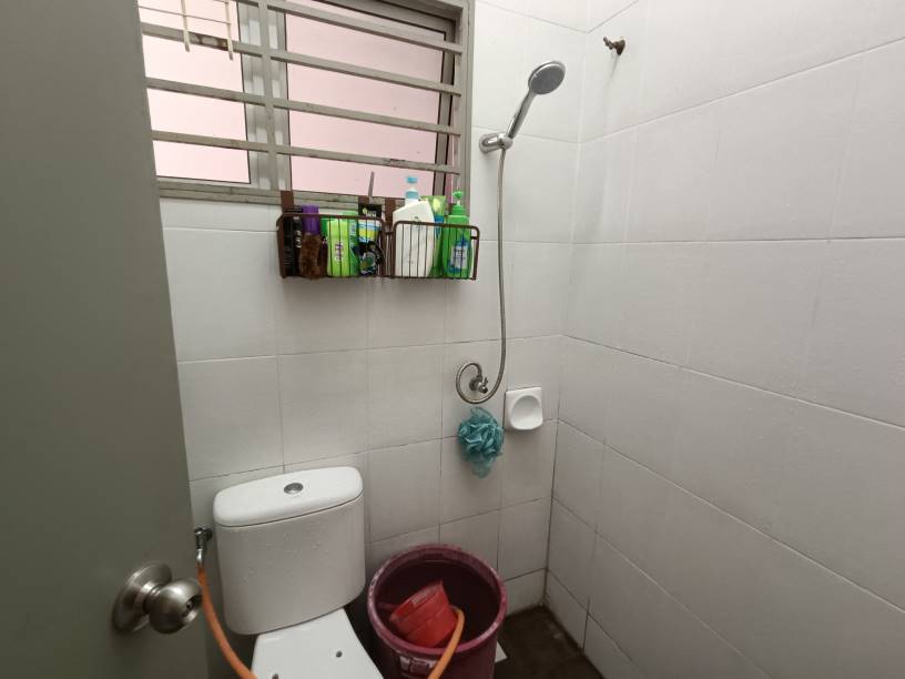 Single Storey Terrace Bandar Putera 2 Klang - photo 7