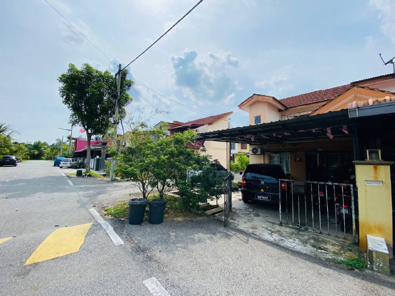 End Lot Double Storey Tmn Serendah Makmur Serendah - photo 2