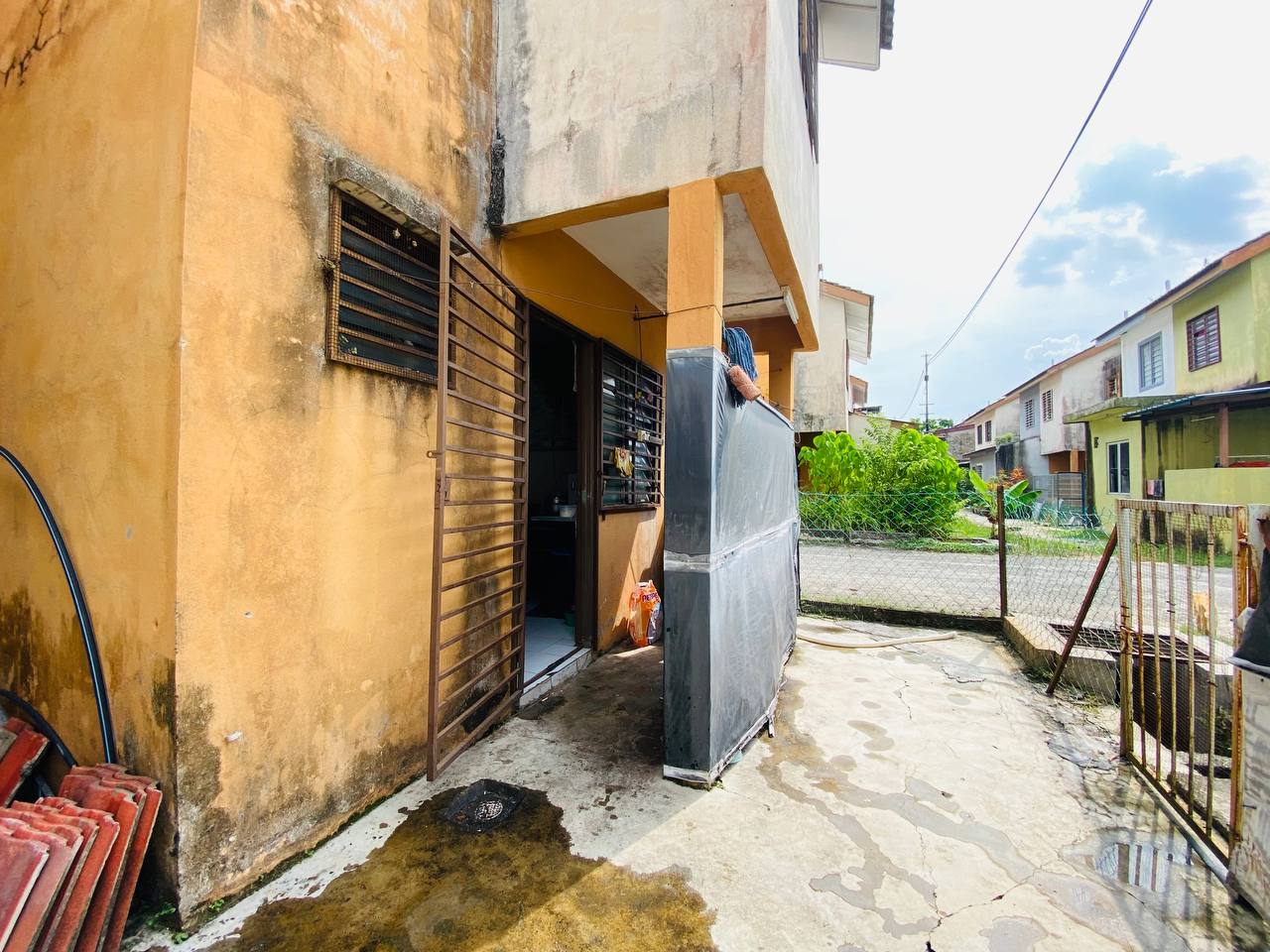 End Lot Double Storey Tmn Serendah Makmur Serendah - photo 8